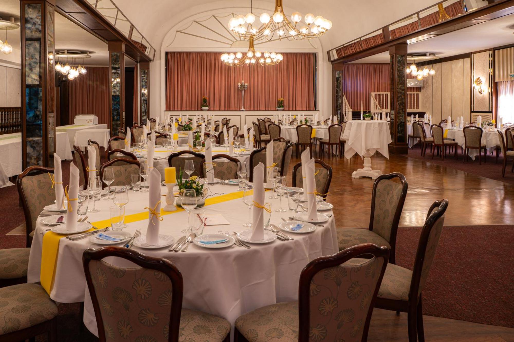 Hotel Zur Post Neubruchhausen ภายนอก รูปภาพ