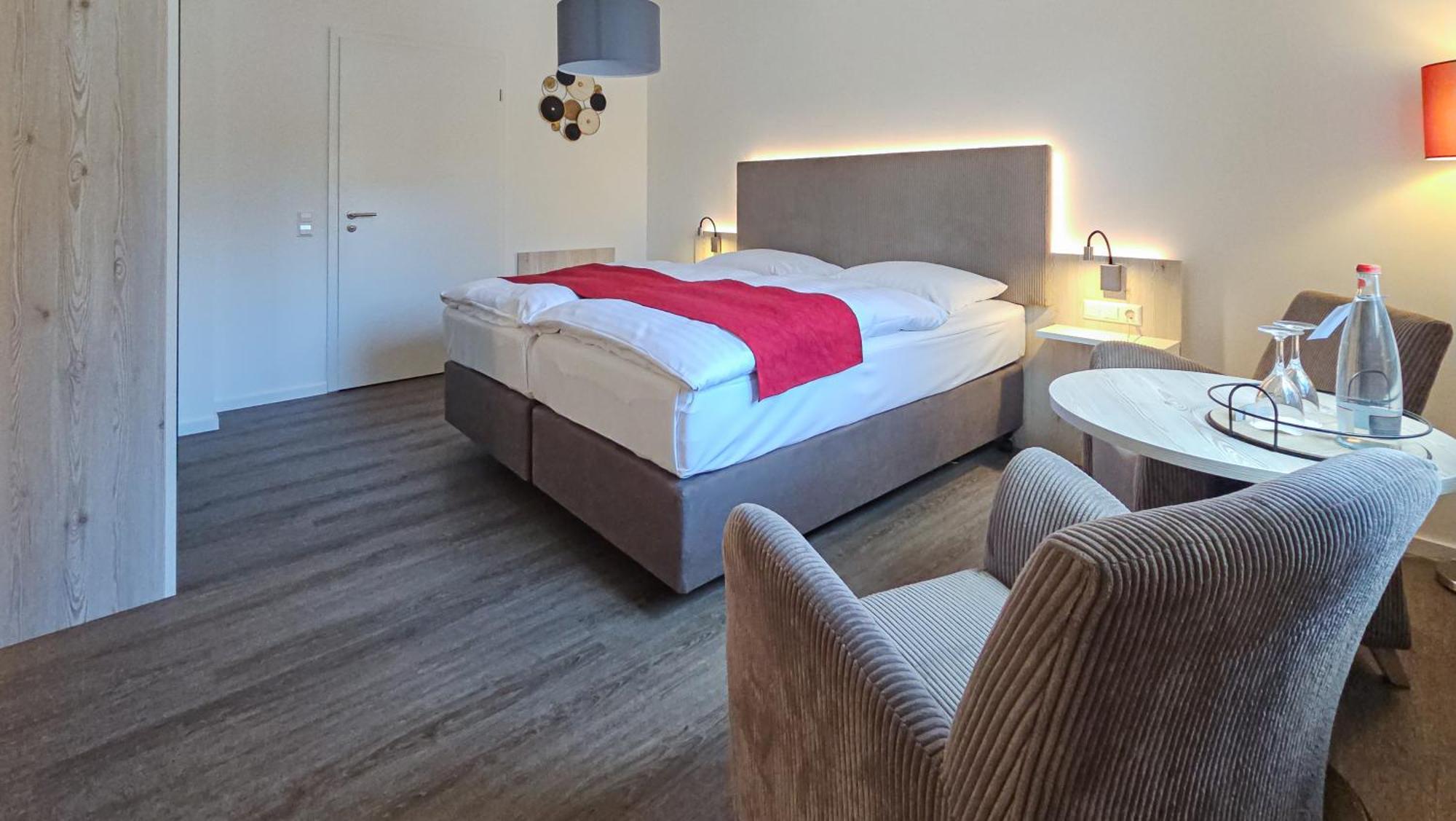Hotel Zur Post Neubruchhausen ภายนอก รูปภาพ