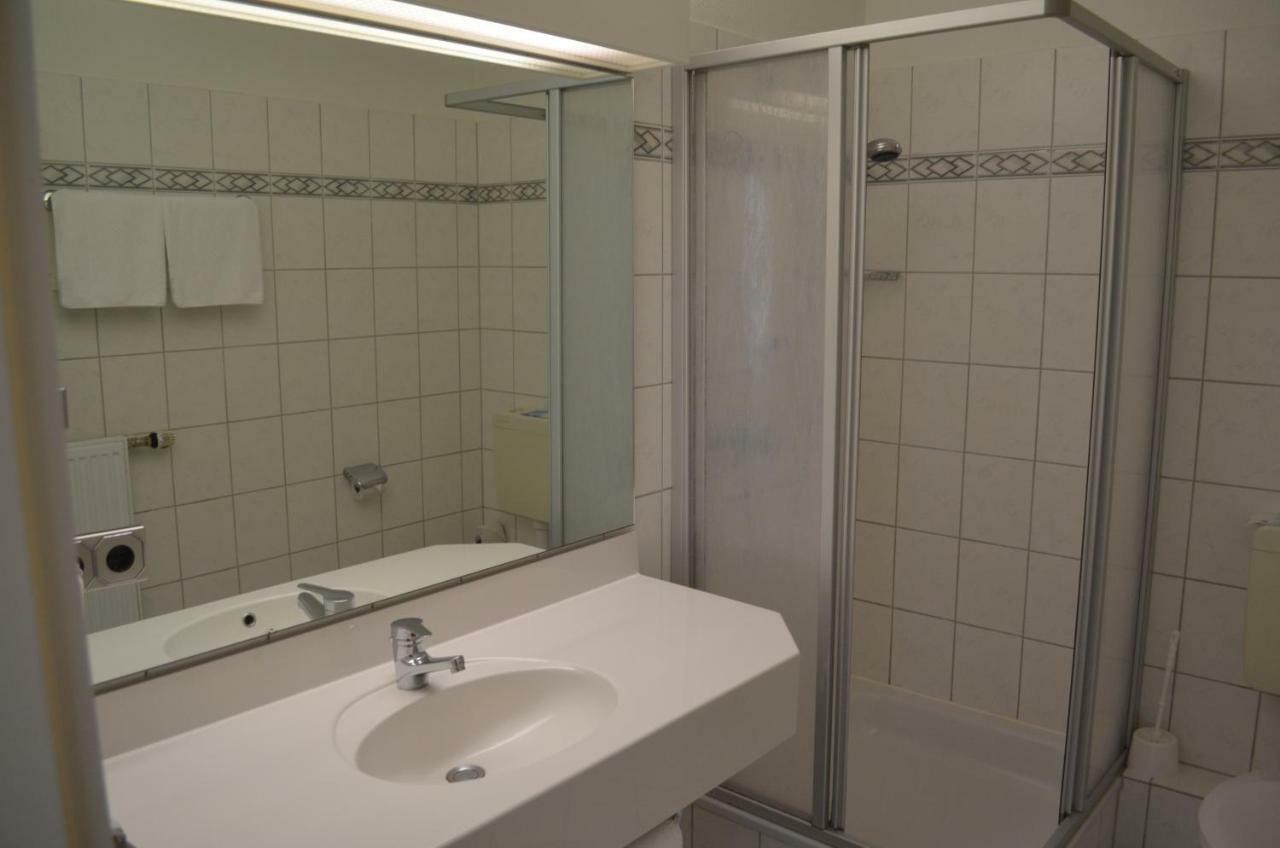 Hotel Zur Post Neubruchhausen ภายนอก รูปภาพ